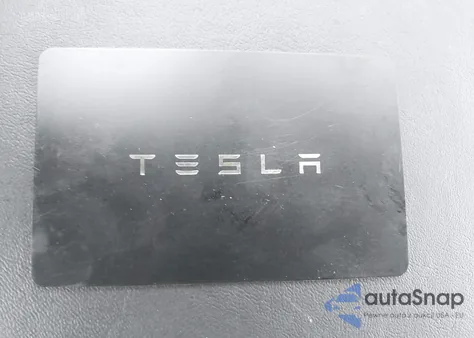 2022 Tesla Model 3 Long Range Dual Motor All-Wheel Drive z USA, uszkodzony, nr VIN 5YJ3E1EB7NF230514